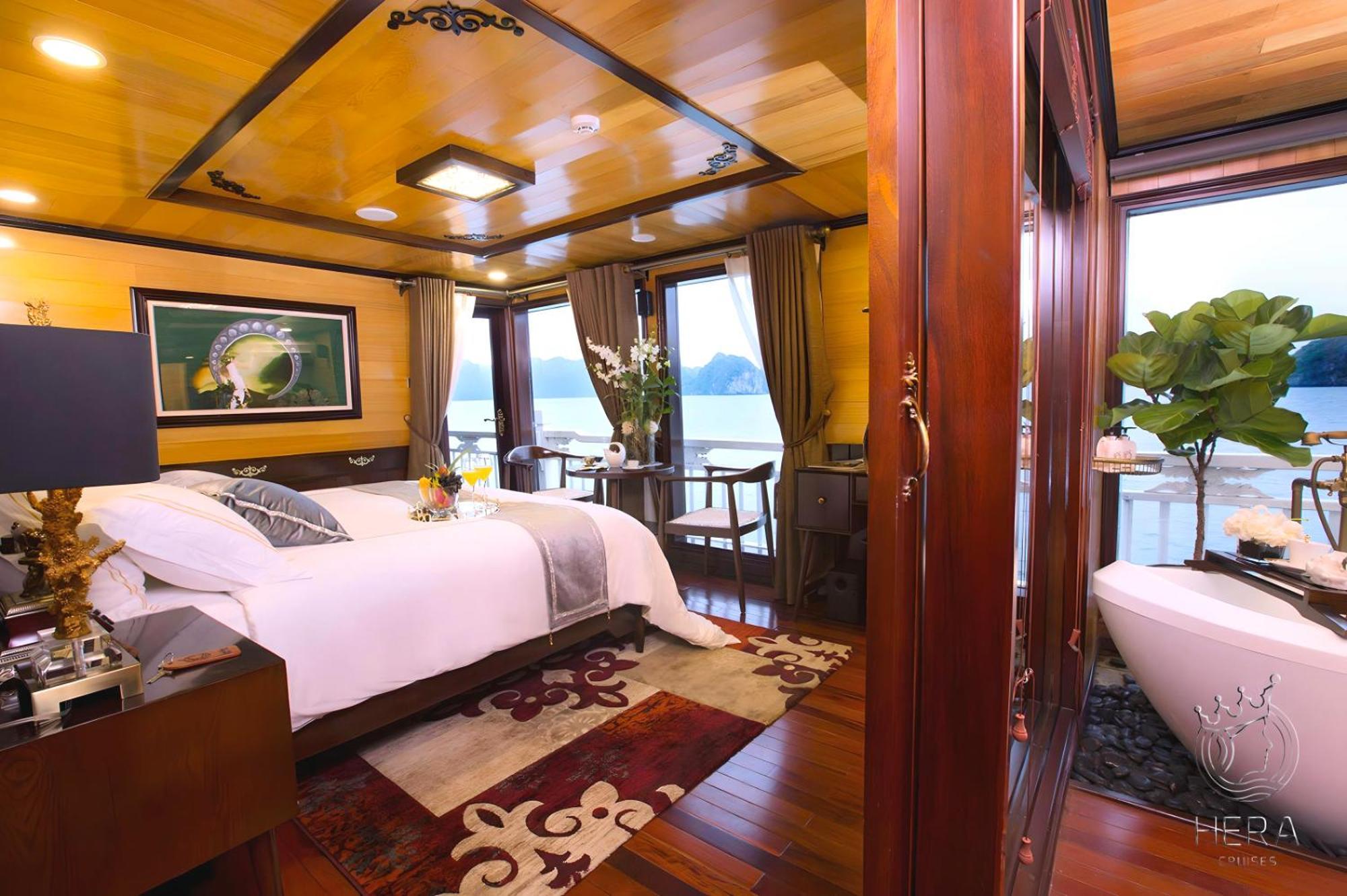 Hera Grand Luxury Cruise Халонг Екстер'єр фото